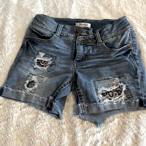 Girls mudd distressed cut off jeans shorts - Picture 1 of 4